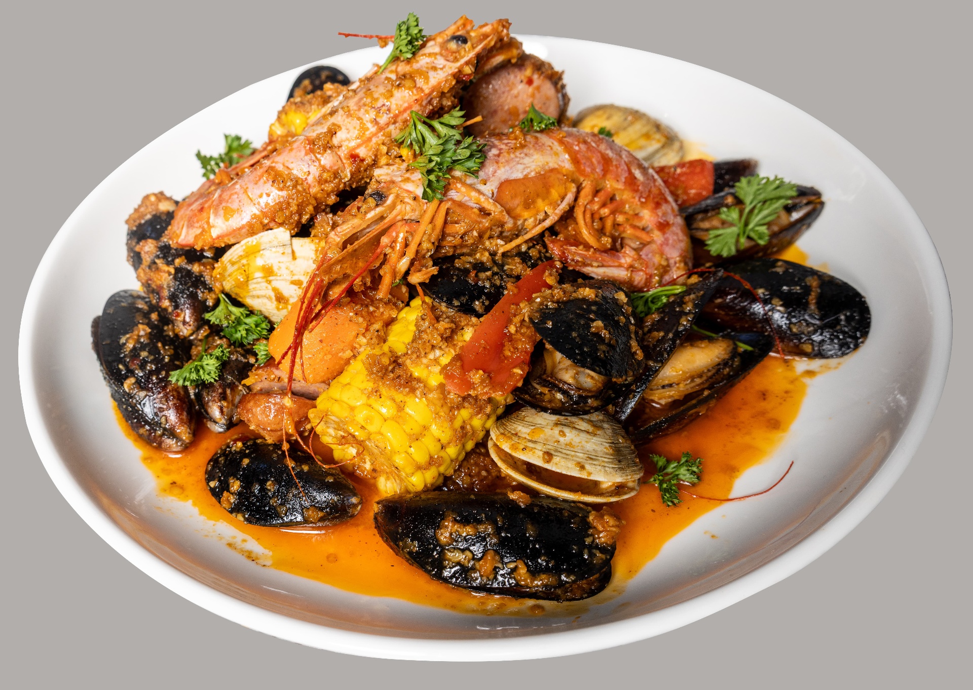 Seafood platter with prawns and mussels
